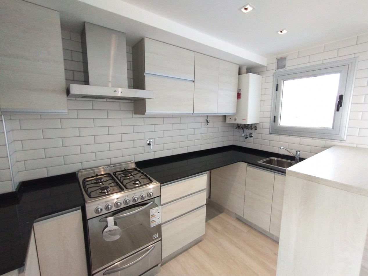 3 amb. a estrenar- a la calle - en Duplex- Plaza Mitre-