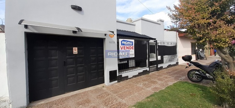 Casa 3 amb con Piscina- Reciclada- Santa Monica