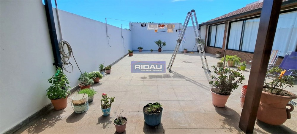 Galpon + Vivienda 3 amb- terraza y quincho- 