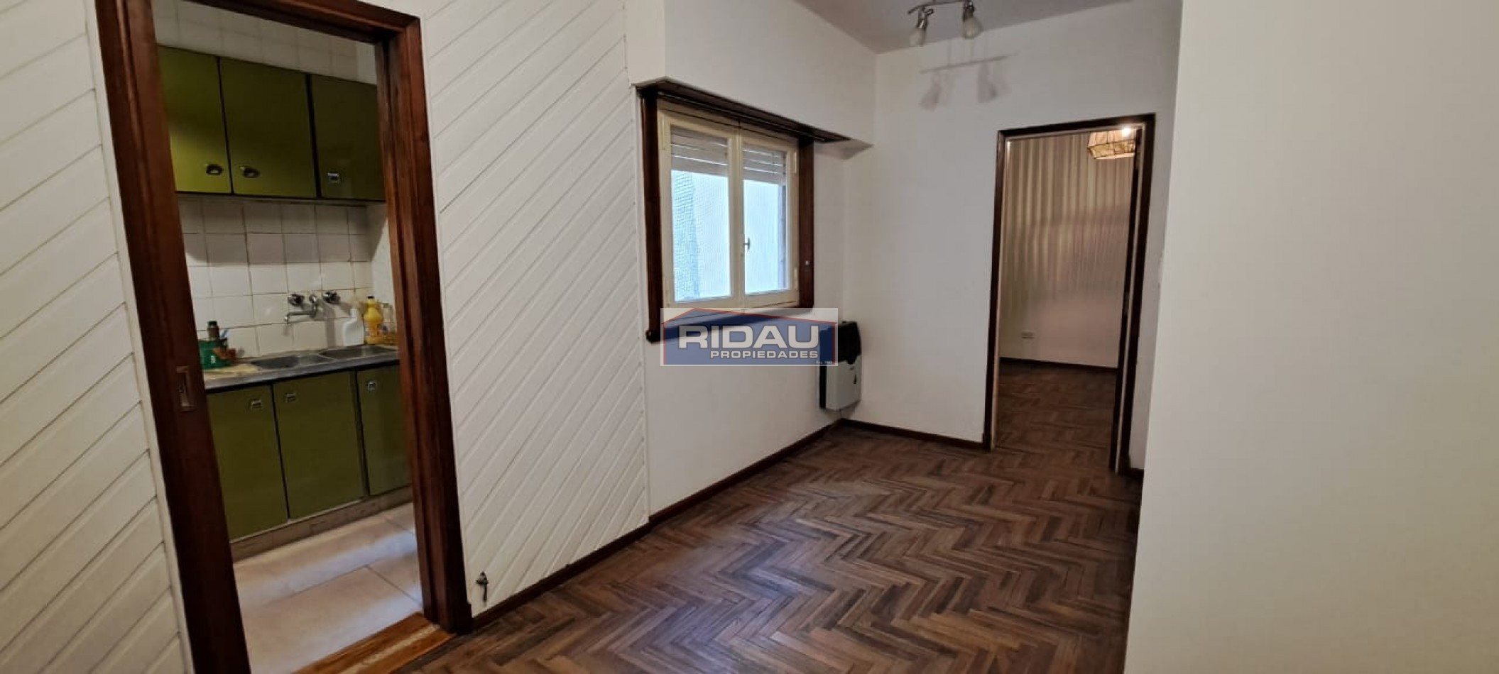 Alq. 24 m.- 2 amb. Lateral - zona Materno Infantil -