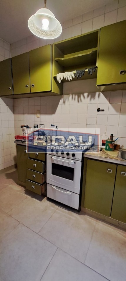 Alq. 24 m.- 2 amb. Lateral - zona Materno Infantil -