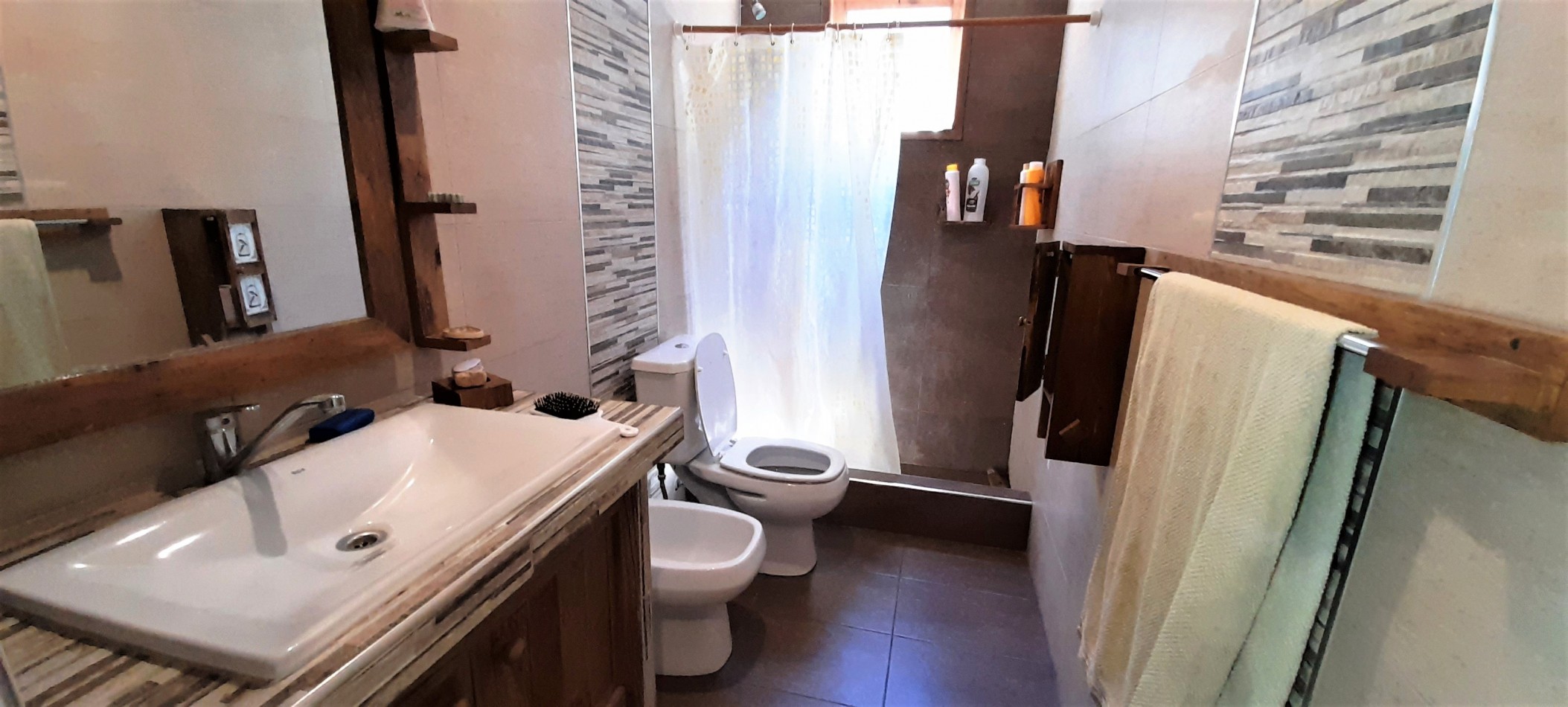 Chalet en PH al frente - 4 amb.- Caisamar
