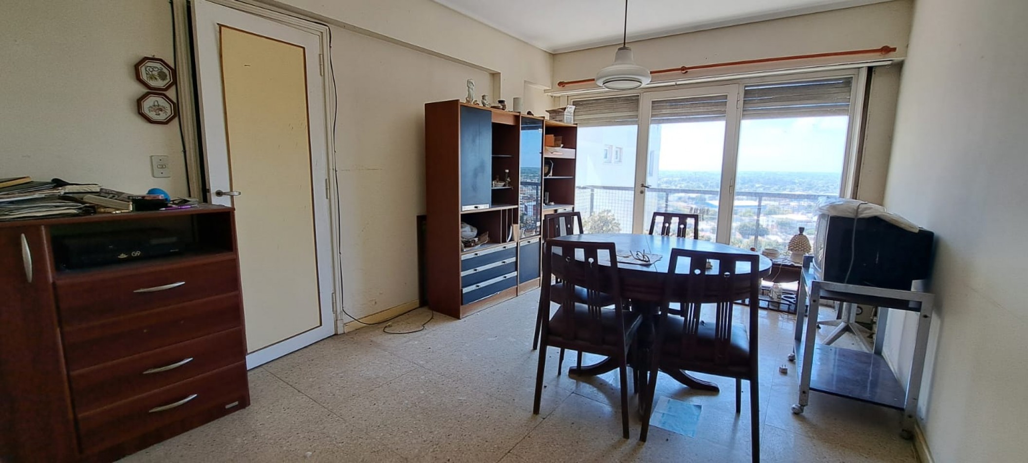 2 amb lateral - vista abierta- los andes y Luro 