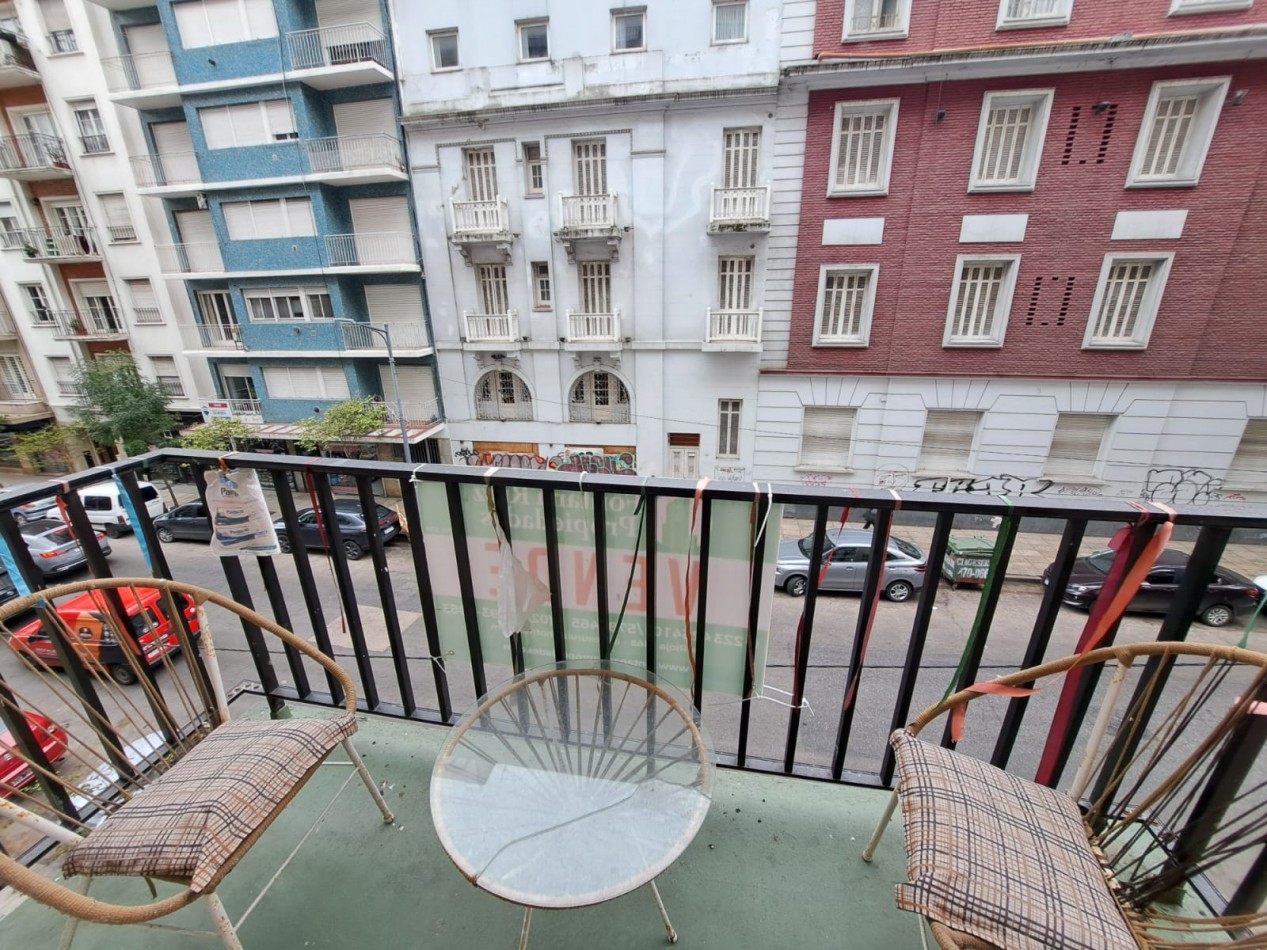 2 amb calle con balcon- invertido - centro (MDP)