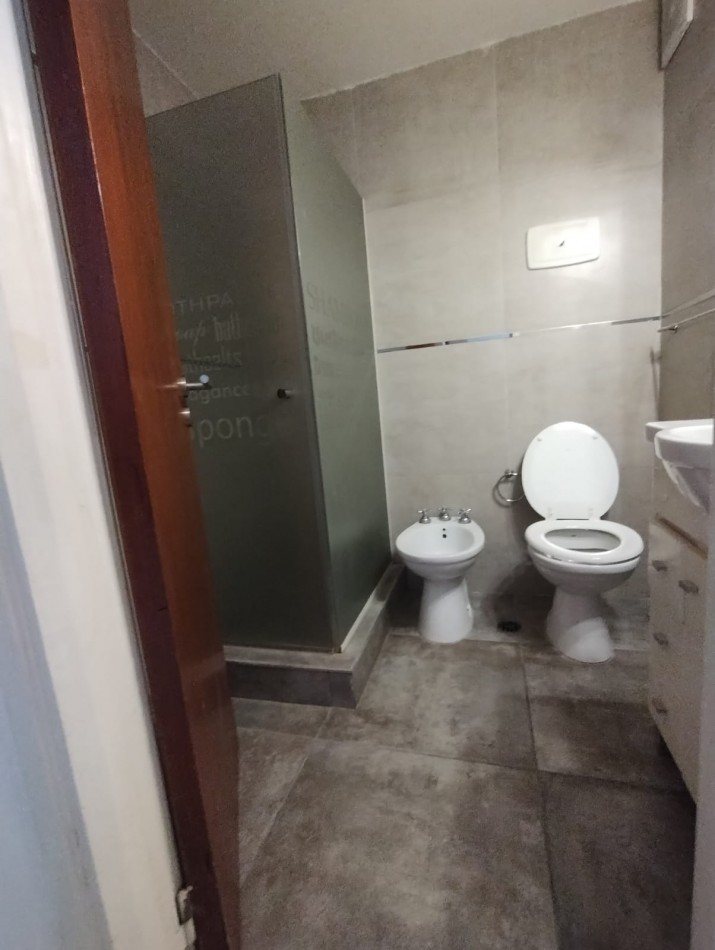 ALQ. 24 3 amb. con balcon- centro MDP