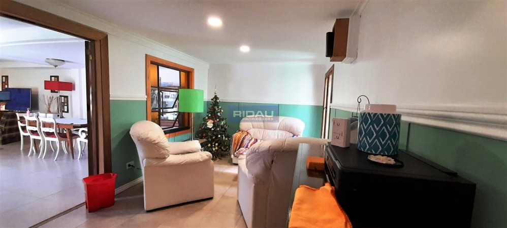 Chalet en PH al frente - 4 amb.- Caisamar
